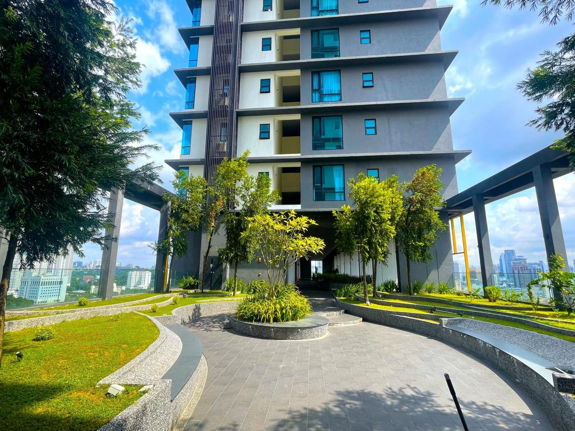 Astra At Opus Residences Kuala Lumpur Exterior foto